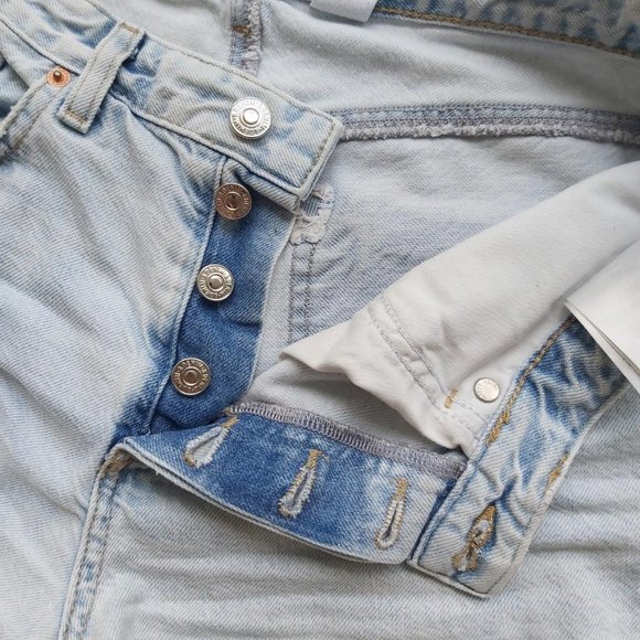 upcycled Pull&Bear, mid-waisted, light wash boyfriend denim button jean shorts - Picture 2 of 4